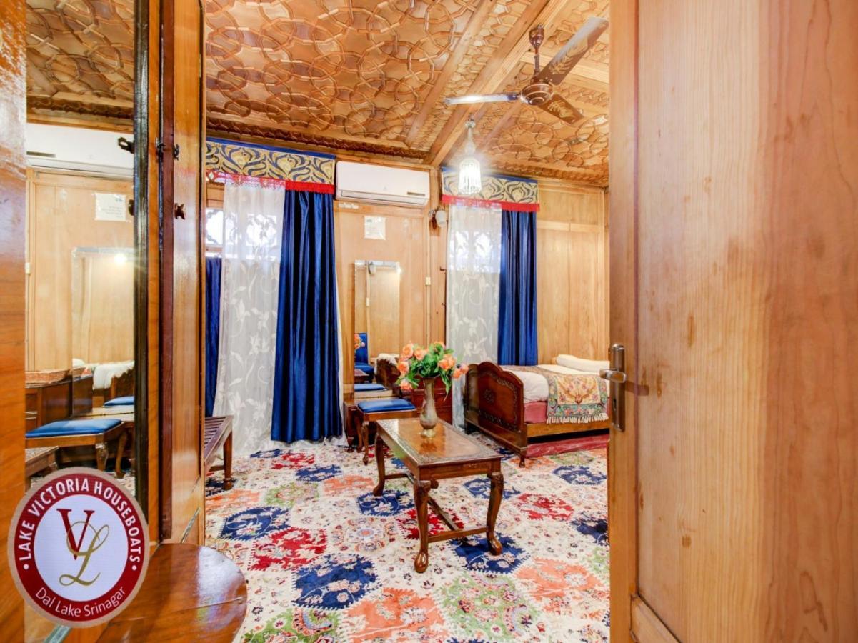 Bed and Breakfast Lake Victoria Houseboats Srīnagar Zewnętrze zdjęcie